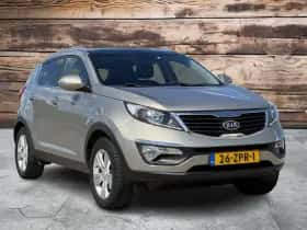 Kia Sportage (2012) thumbnail 3