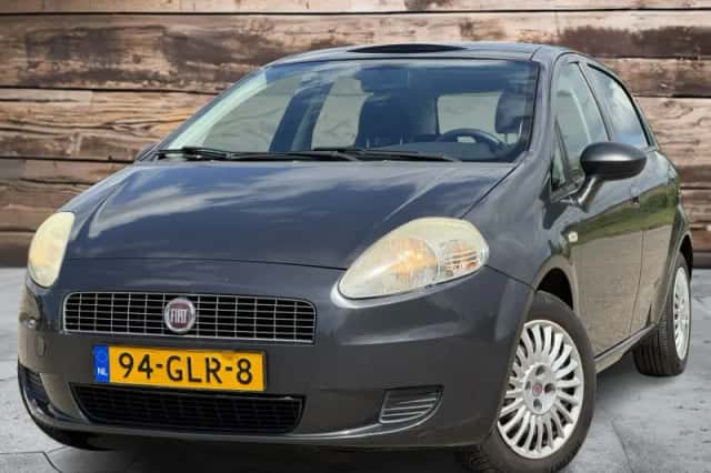 Fiat Grande Punto (2005) thumbnail 1