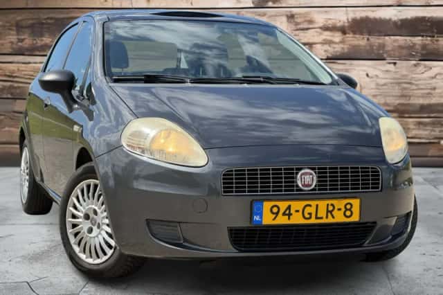 Fiat Grande Punto (2005) thumbnail 2