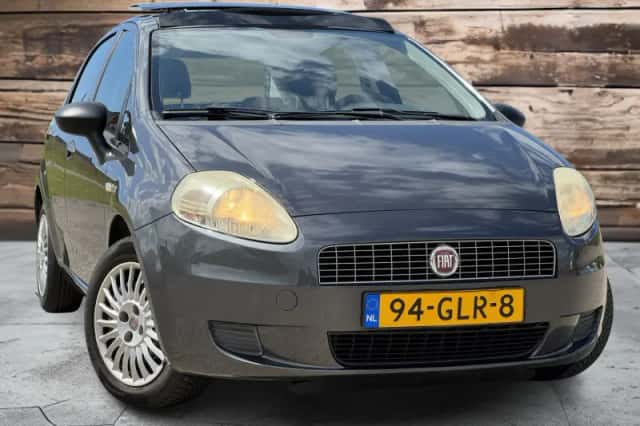 Fiat Grande Punto (2005) thumbnail 3