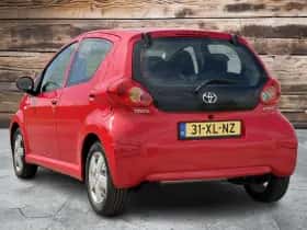 Toyota Aygo (2005) thumbnail 8