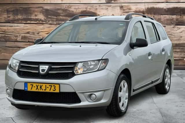 Dacia Logan (2014) thumbnail 3