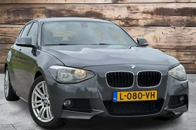 BMW 1-Serie (2012) thumbnail 2