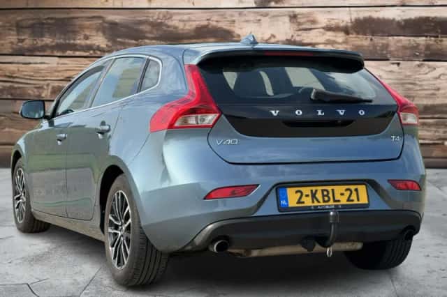 Volvo V40 (2012) thumbnail 5