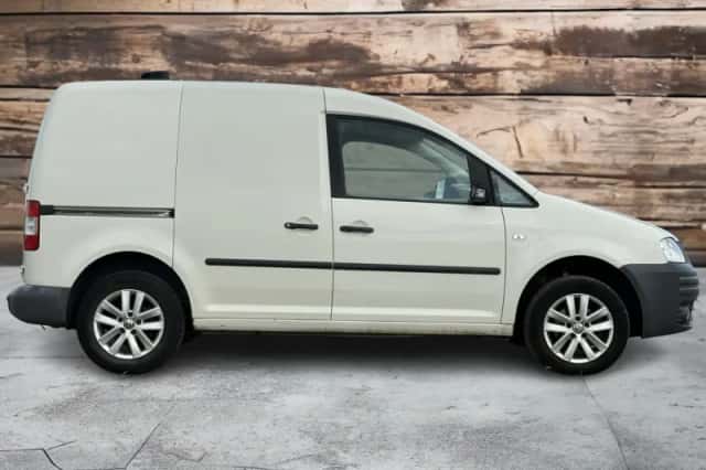 Volkswagen Caddy (2007) thumbnail 6