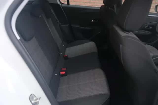 Opel Corsa (2023) thumbnail 3