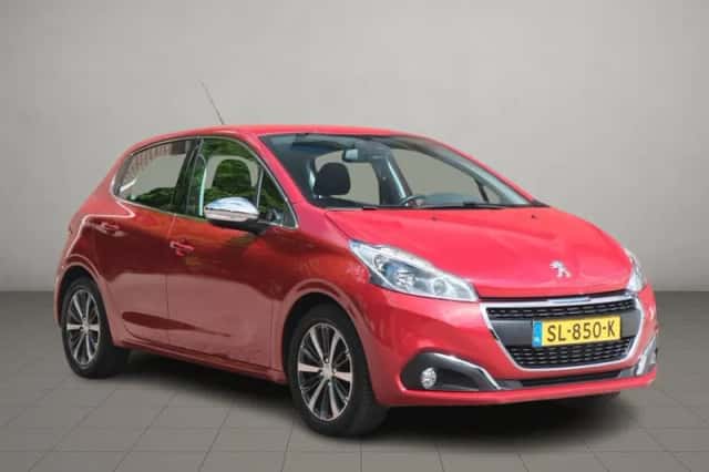 Peugeot 208 (2018) thumbnail 1