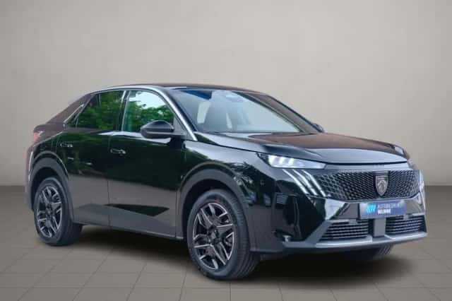 Peugeot 3008 (2025) thumbnail 1