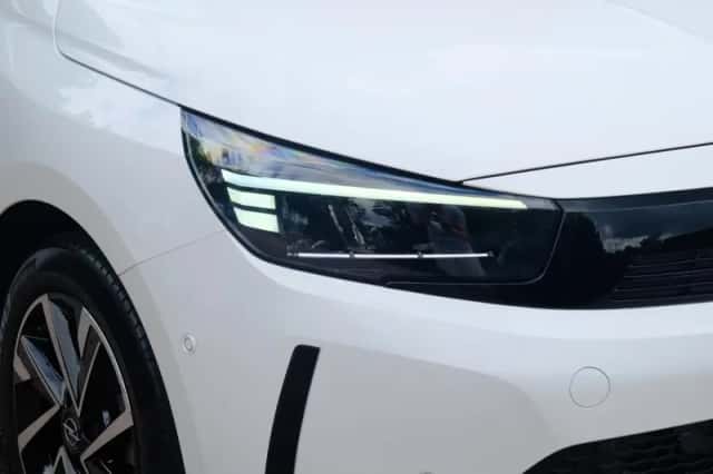Opel Corsa (2023) thumbnail 2