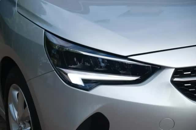 Opel Corsa (2023) thumbnail 2