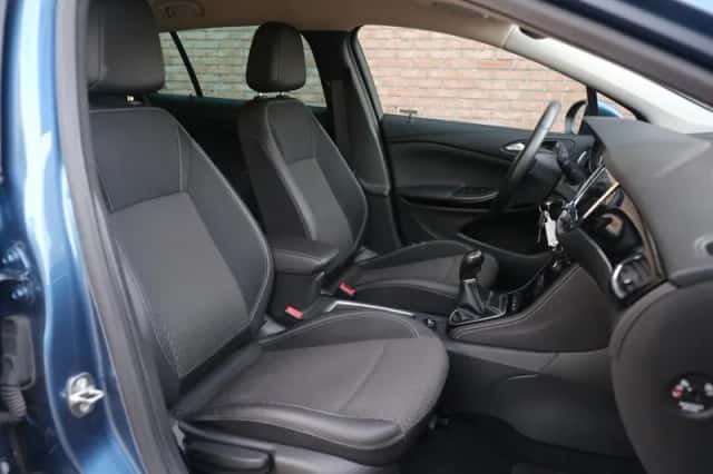 Opel Astra (2017) thumbnail 6