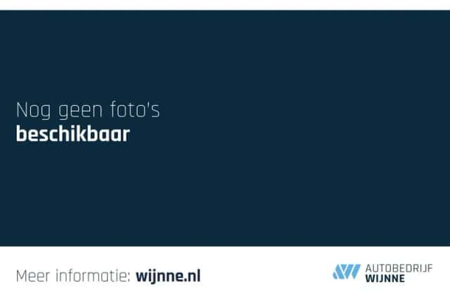 Volkswagen Golf (2012) thumbnail 1