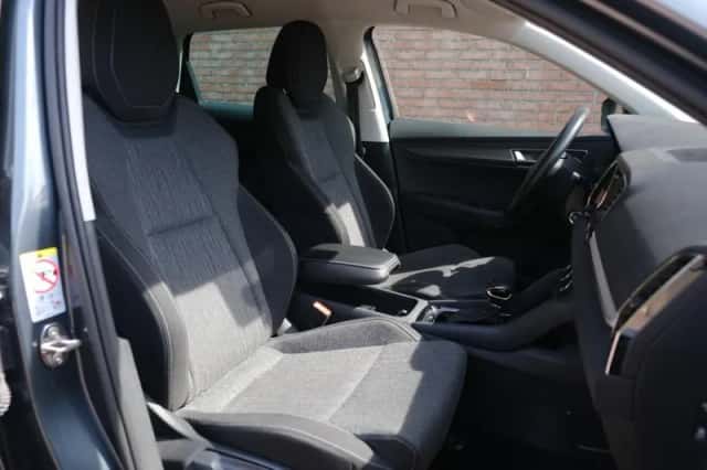 Škoda Karoq (2019) thumbnail 6