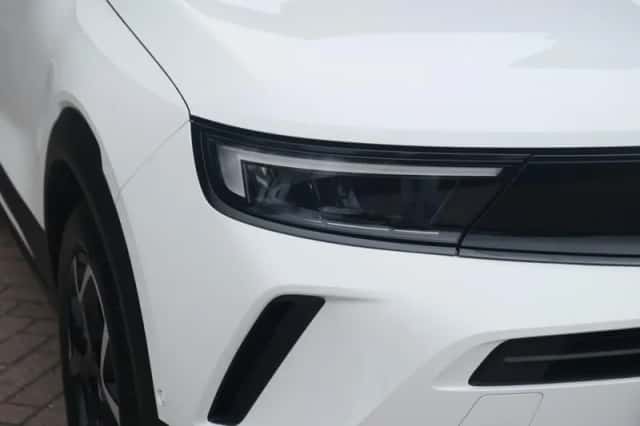 Opel Mokka (2023) thumbnail 2
