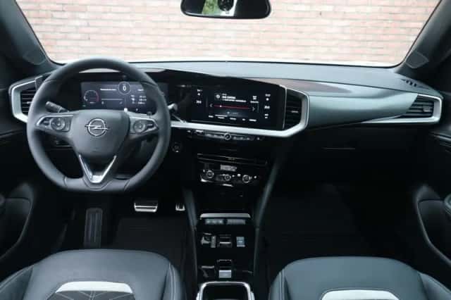 Opel Mokka (2023) thumbnail 6