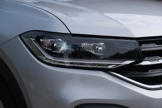 Volkswagen T-Cross (2023) thumbnail 2
