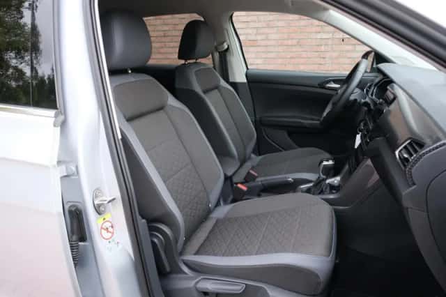 Volkswagen T-Cross (2023) thumbnail 6