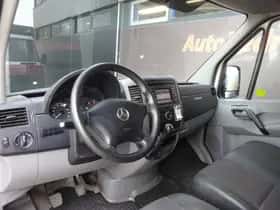 Mercedes-Benz Sprinter thumbnail 9