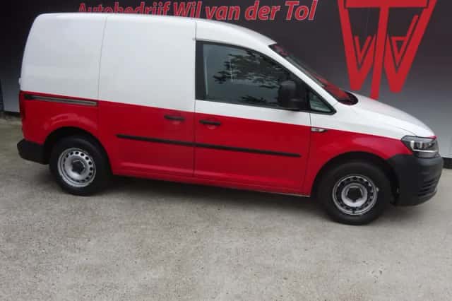Mercedes-Benz Sprinter (2016) thumbnail 3