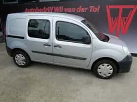 Volkswagen Caddy (2015) thumbnail 3