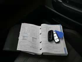 Volkswagen Passat thumbnail 16