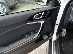 Kia XCeed thumbnail 18