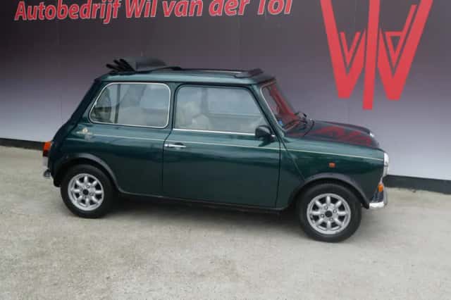 MINI Cooper (1992) thumbnail 1