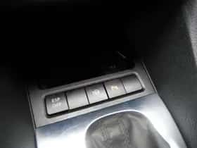 Volkswagen Golf (2009) thumbnail 25