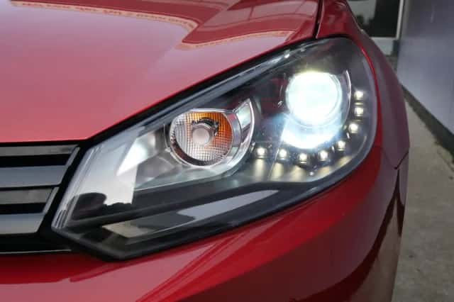 Volkswagen Golf (2012) thumbnail 6