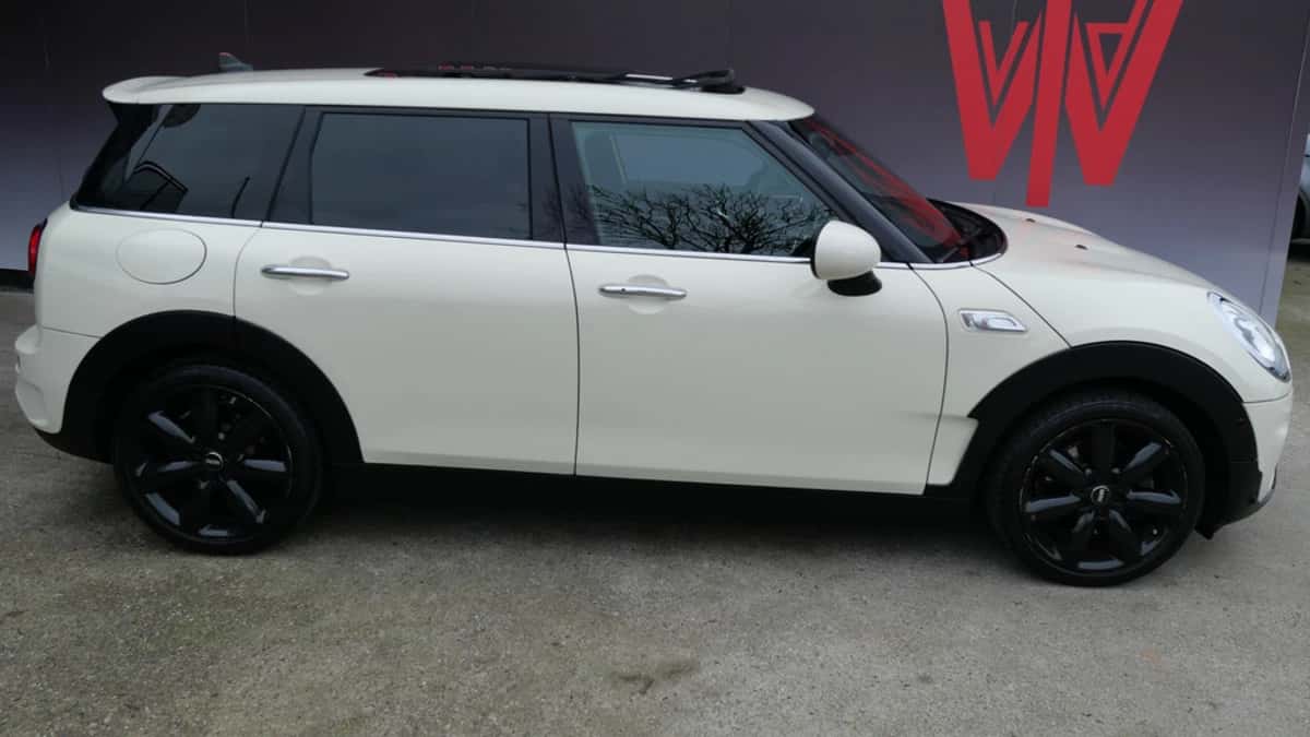 MINI Clubman — foto 1