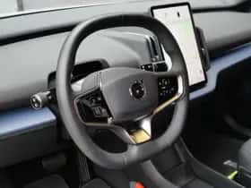 Volvo EX30 (2024) thumbnail 18