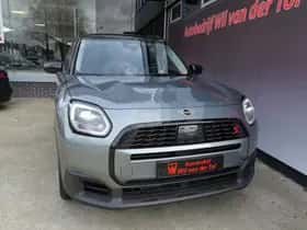 MINI Countryman (2024) thumbnail 2