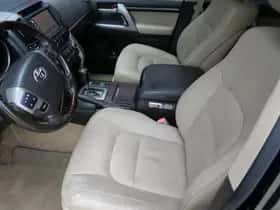 Toyota Land Cruiser (2010) thumbnail 26