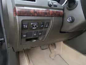 Toyota Land Cruiser (2010) thumbnail 37