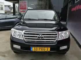 Toyota Land Cruiser (2010) thumbnail 9