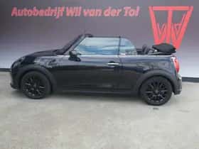 MINI Cooper (2022) thumbnail 6