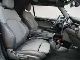MINI Cooper (2022) thumbnail 7
