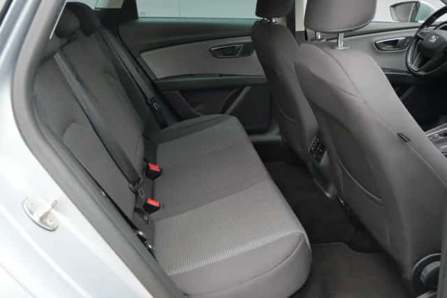 SEAT Leon (2017) thumbnail 6