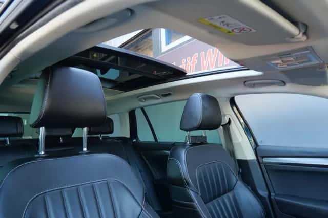 Škoda Superb (2022) thumbnail 6