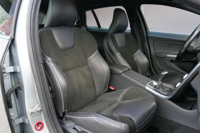 Volvo V60 (2016) thumbnail 6
