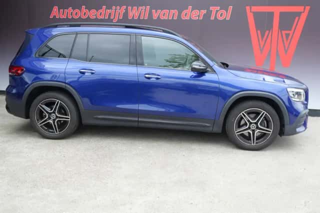 Mercedes-Benz GLB-Klasse (2020) thumbnail 1