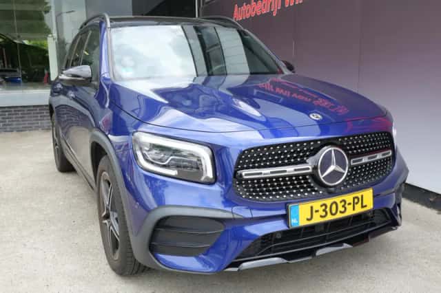 Mercedes-Benz GLB-Klasse (2020) thumbnail 2