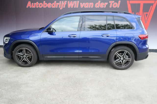 Mercedes-Benz GLB-Klasse (2020) thumbnail 4