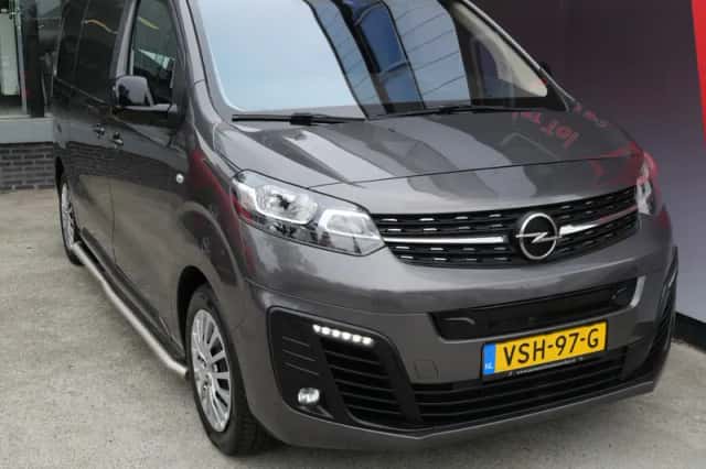 Opel Vivaro-e (2022) thumbnail 4