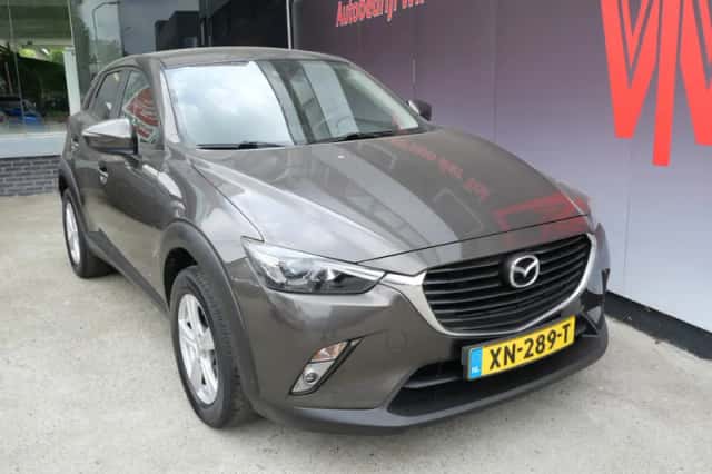 Mazda CX-3 (2017) thumbnail 4