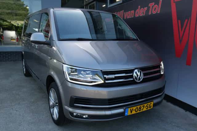 Volkswagen Transporter (2018) thumbnail 3