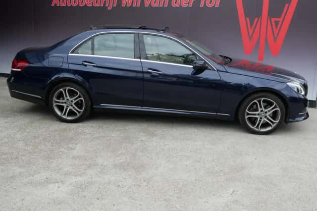 Mercedes-Benz E-Klasse (2014) thumbnail 1