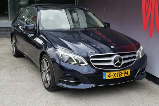 Mercedes-Benz E-Klasse (2014) thumbnail 2