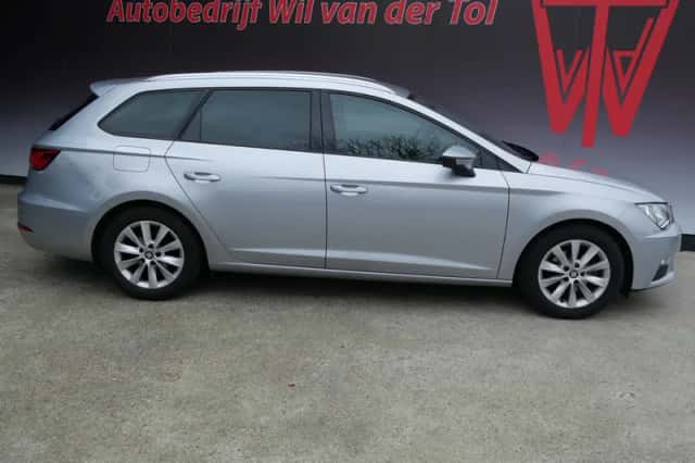 Ford Focus (2019) thumbnail 4