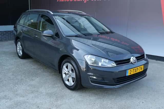 Volkswagen Golf (2014) thumbnail 5